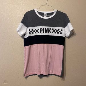 PINK VS tshirt